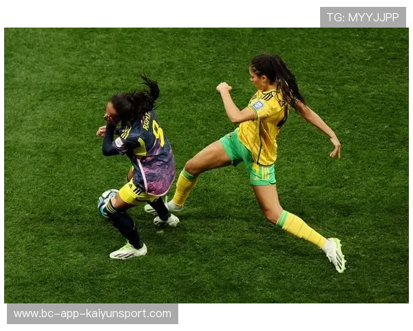 《FIFA“虚拟世界杯”全民足球狂欢开启!》 《FIFA“虚拟世界杯”全民足球狂欢开启!》