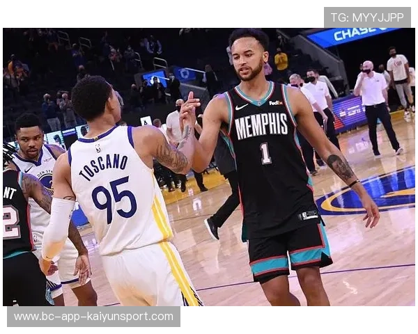 灰熊战术板乱套?末节单打比例飙升致断电 灰熊战术板乱套?末节单打比例飙升致断电