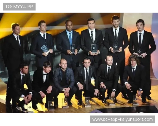 FIFPRO年度最佳11人:亚马尔当选票王,大巴黎占5席,贝林厄姆引热议,flfa年度最佳阵容 FIFPRO年度最佳11人:亚马尔当选票王,大巴黎占5席,贝林厄姆引热议,flfa年度最佳阵容